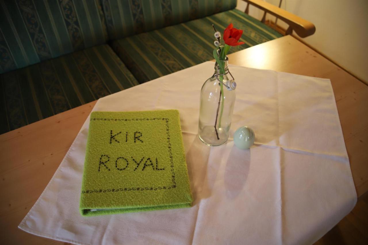 Krün Ferienwohnungen Kir Royal מראה חיצוני תמונה
